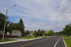 Model-S-on-Rue-Plante-Levis-8